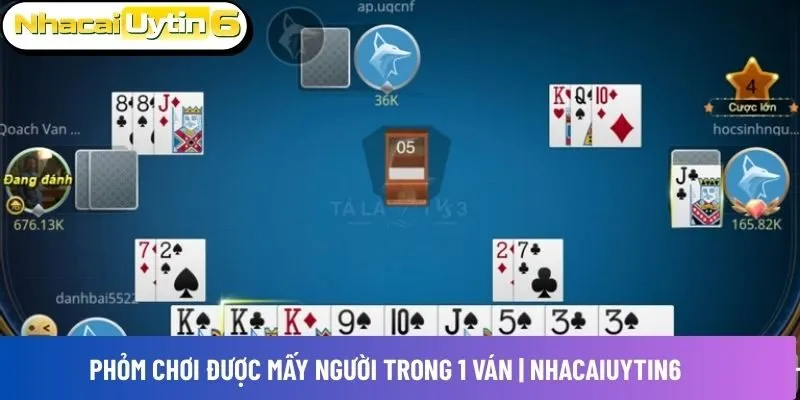 Phỏm chơi được mấy người